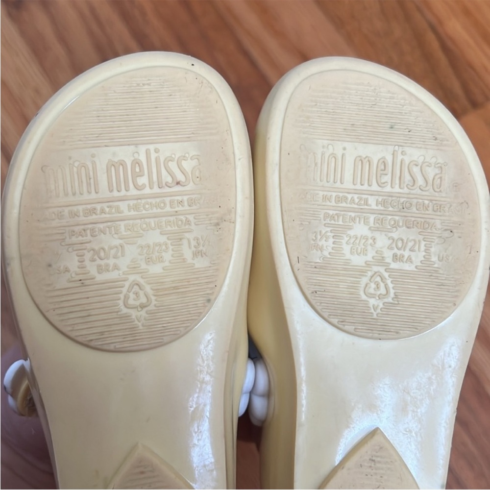 Yellow Mini Melissa Winking Unicorn 7 & Rainbow Cat Jack 8 - Picture 8 of 14